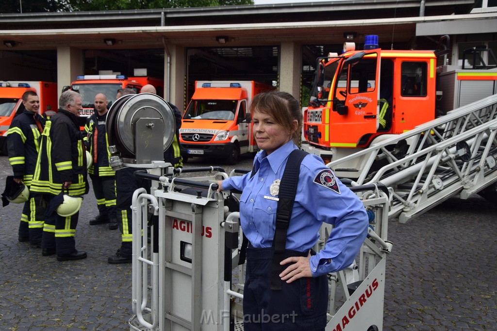 Feuerwehrfrau aus Indianapolis zu Besuch in Colonia 2016 P152.JPG - Miklos Laubert